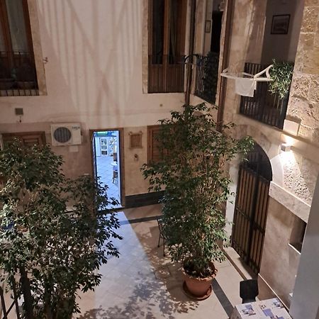 Syrakosia A Ortigia Vila Syracuse Exterior foto