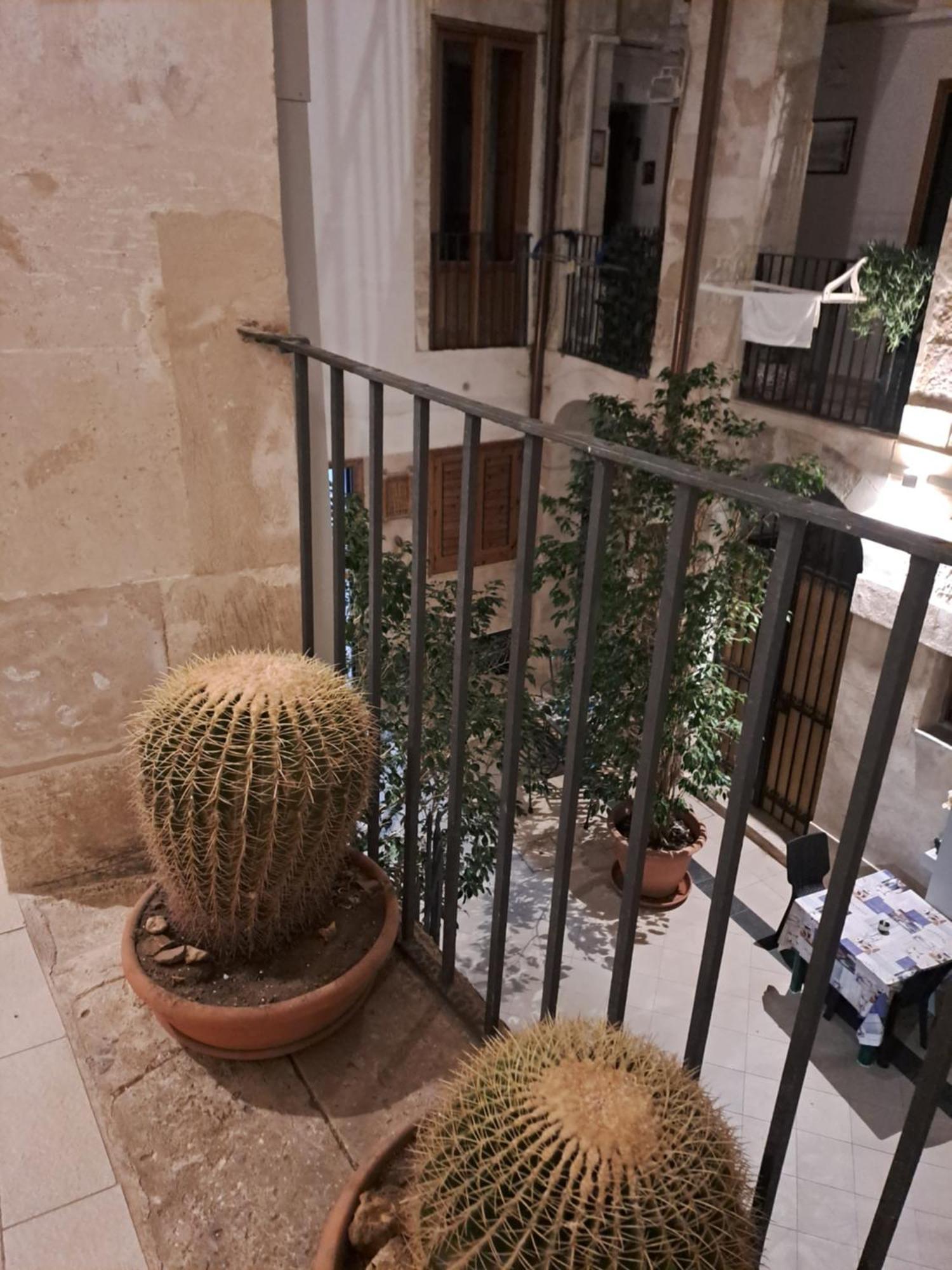 Syrakosia A Ortigia Vila Syracuse Exterior foto