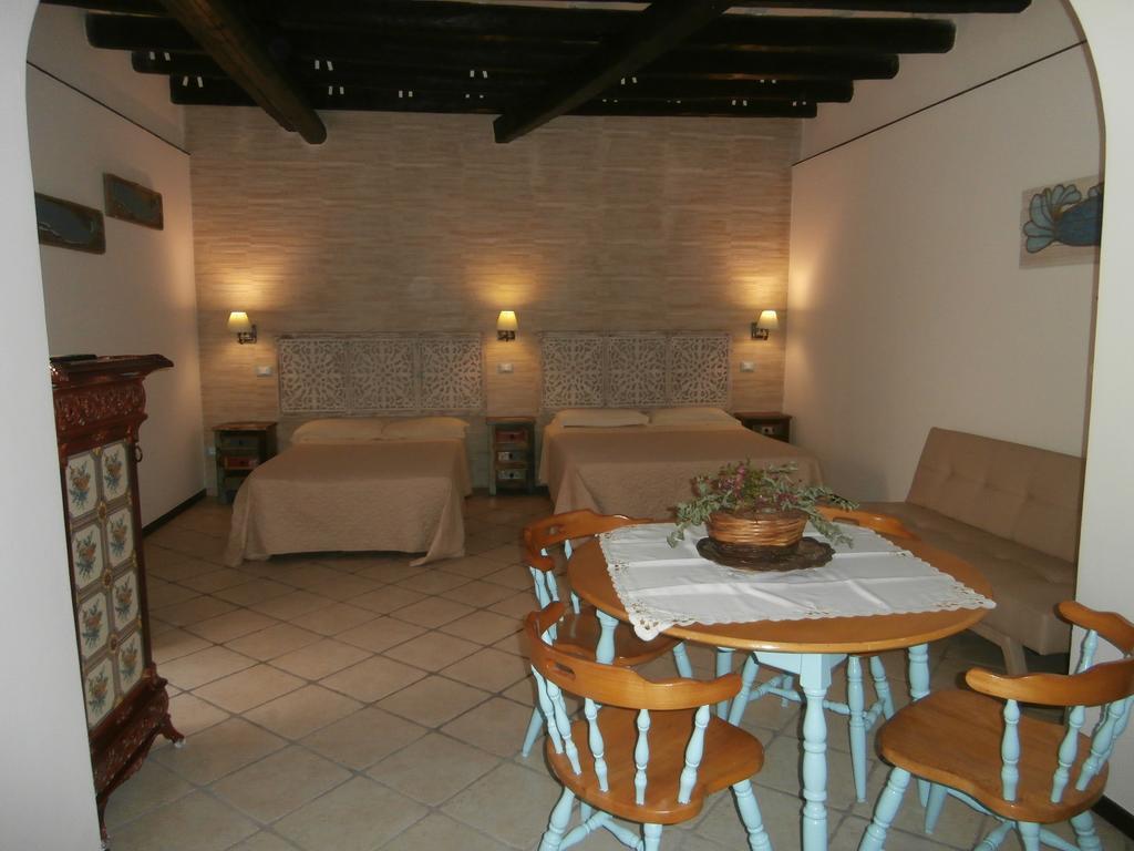 Syrakosia A Ortigia Vila Syracuse Exterior foto